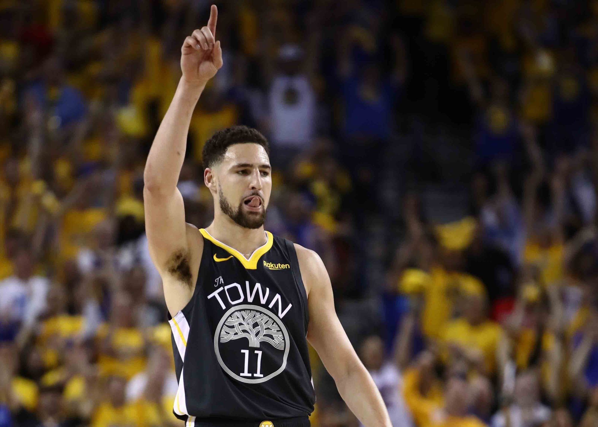 他的低挥空 他的低挥空